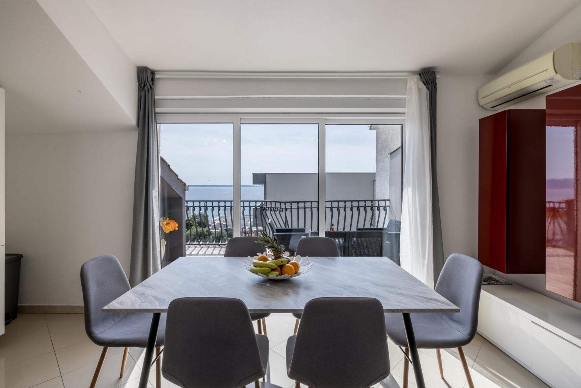 Mediterano Apartments Подстрана Экстерьер фото