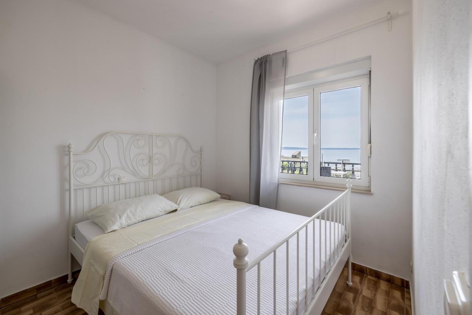 Mediterano Apartments Подстрана Экстерьер фото